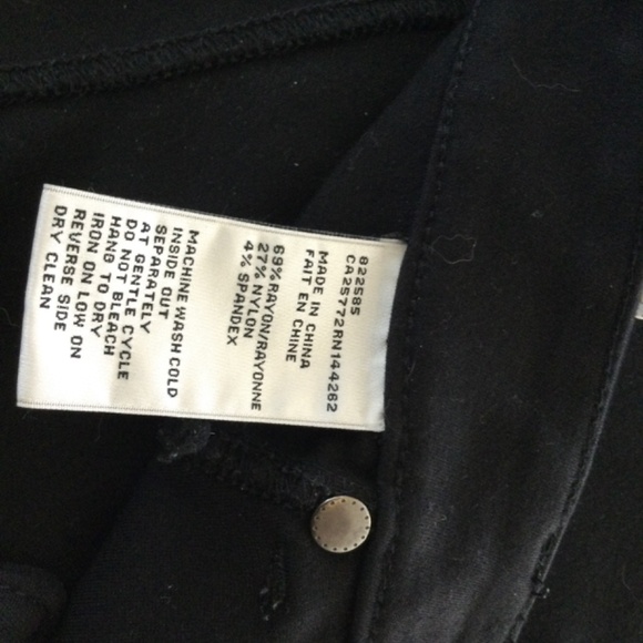 Like New Condition Black Skinny Jeans - Picture 7 of 7